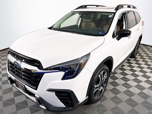 Used 2026 Subaru Ascent Touring AWD/4WD image 3