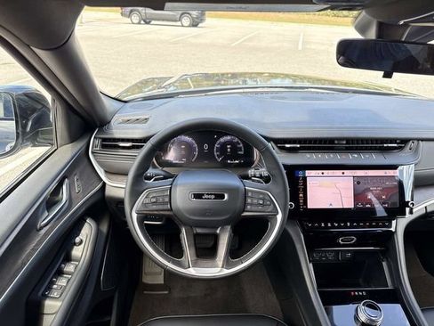 New 2026 Jeep Grand Cherokee L Limited image 14