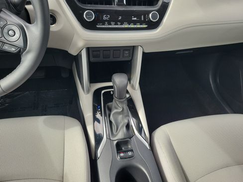 Certified 2023 Toyota Corolla Cross LE FWD image 19
