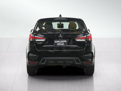 Used 2020 Mitsubishi Outlander Sport ES AWD/4WD image 4