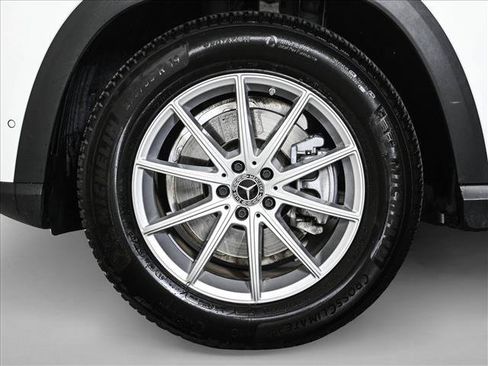 Used 2025 Mercedes-Benz GLE 350 4MATIC image 26