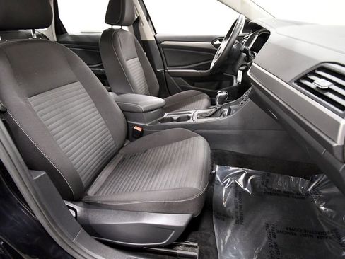 Used 2024 Volkswagen Jetta S image 18