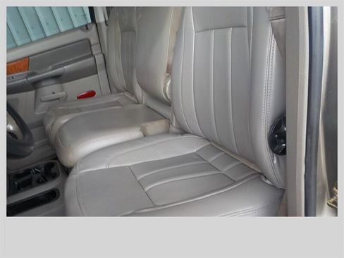 Used 2007 Dodge Ram 2500 Truck Laramie w/ Protection Group image 2