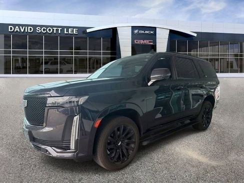 Used 2022 Cadillac Escalade Sport w/ Touring Package AWD/4WD image 2