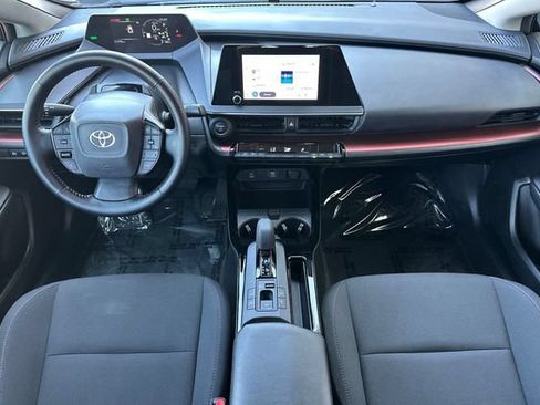 Certified 2023 Toyota Prius Prime FWD image 17