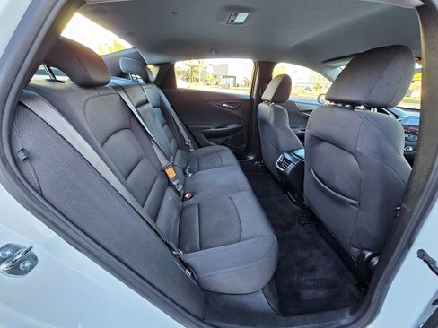 Used 2023 Chevrolet Malibu LT image 25