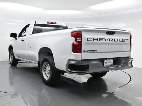 Used 2025 Chevrolet Silverado 1500 W/T w/ WT Safety Package RWD image 5