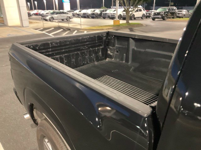 Used 2025 Nissan Frontier SV RWD image 5