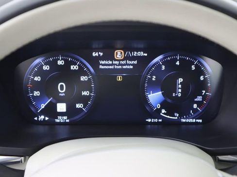 Used 2021 Volvo XC60 T5 Inscription w/ Advanced Package image 16