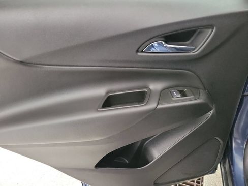 Certified 2024 Chevrolet Equinox LT w/ LPO, Floor Liner Package FWD image 19