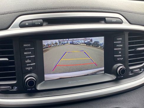 Used 2019 Kia Sorento EX image 39