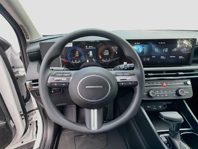 New 2026 Hyundai Tucson SE FWD image 11