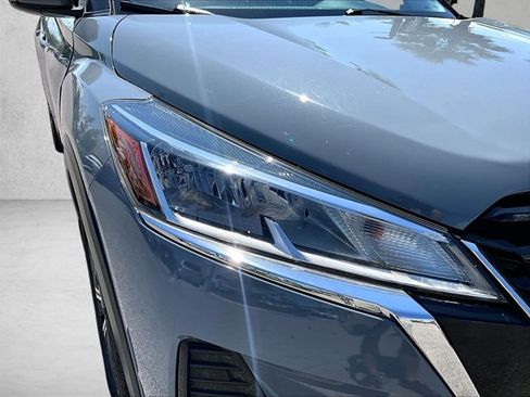 Used 2022 Nissan Kicks SV FWD image 28