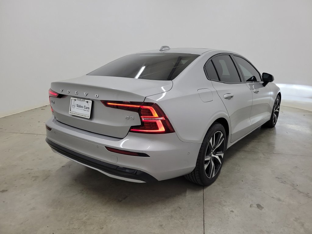 Used 2025 Volvo S60 B5 Plus w/ Protection Package Premier FWD image 5