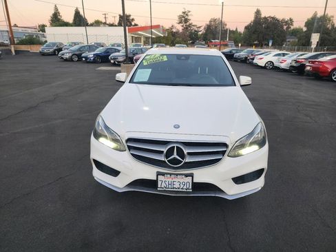 Used 2014 Mercedes-Benz E 350 Sport image 8