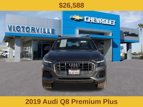 Used 2019 Audi Q8 Premium Plus image 2