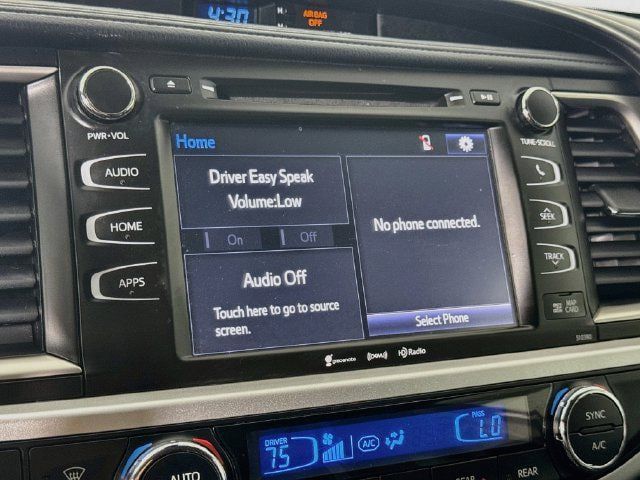 Certified 2019 Toyota Highlander SE w/ Nightshade Edition FWD image 16