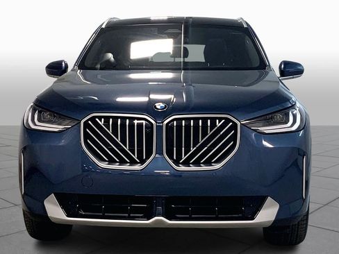 Used 2025 BMW X3 xDrive30i image 3