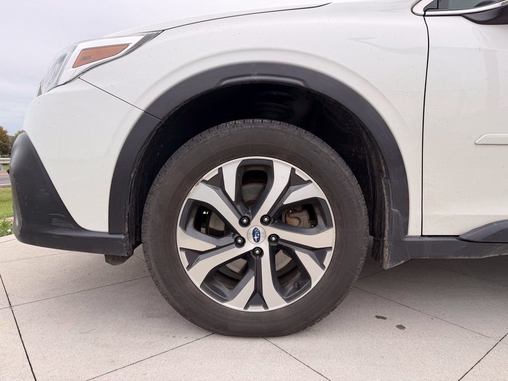 Used 2021 Subaru Outback Touring XT AWD/4WD image 13