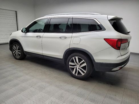 Used 2017 Honda Pilot Touring image 3