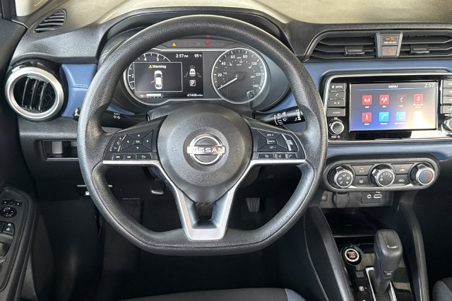 Used 2023 Nissan Versa SV FWD image 15