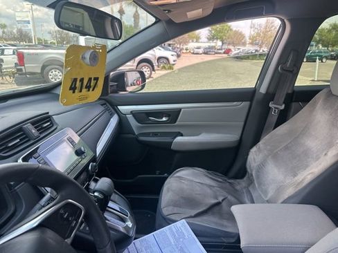 Used 2017 Honda CR-V LX image 14