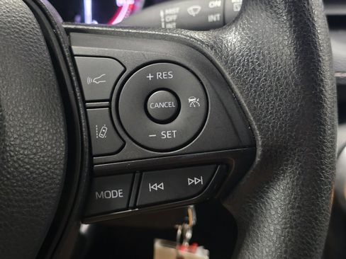 Certified 2024 Toyota RAV4 LE image 27