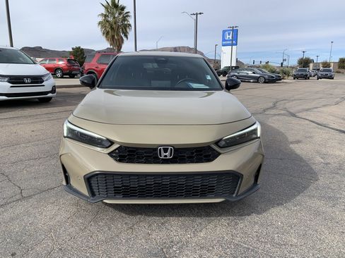 Used 2025 Honda Civic Sport Touring image 2