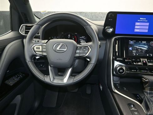 New 2026 Lexus LX 600 4WD w/ Luxury Package image 29