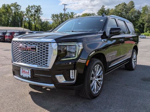 Used 2022 GMC Yukon Denali AWD/4WD image 3