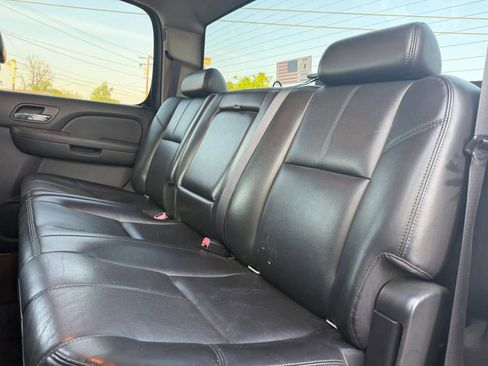 Used 2007 Chevrolet Silverado 2500 LTZ w/ Safety Package image 11