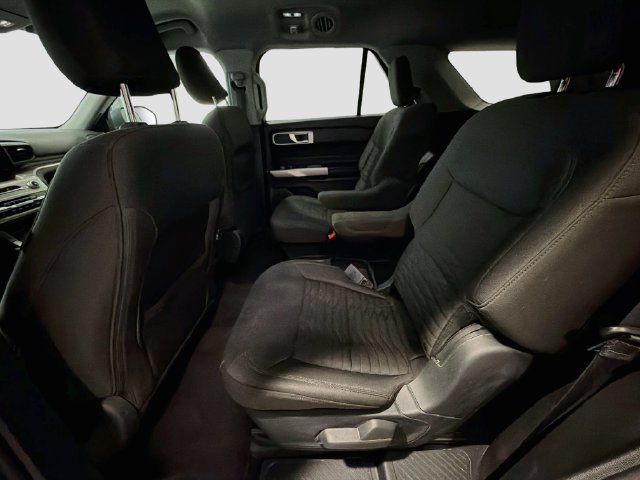 Used 2021 Ford Explorer XLT w/ Class III Trailer Tow Package AWD/4WD image 22