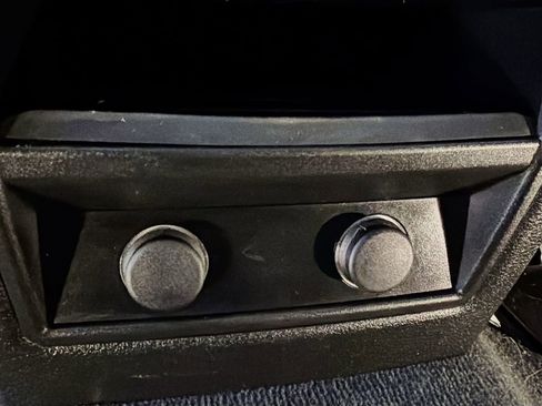 Used 2018 BMW X5 xDrive40e image 30