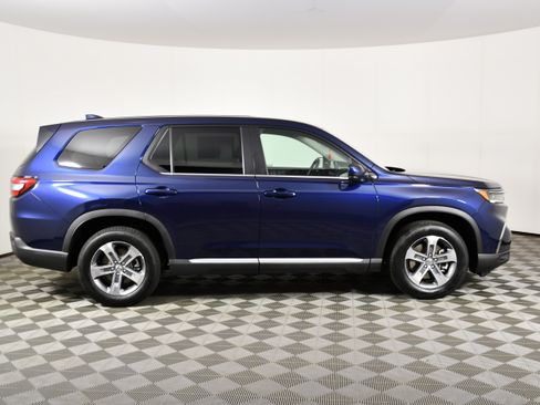 Certified 2023 Honda Pilot EX-L image 5