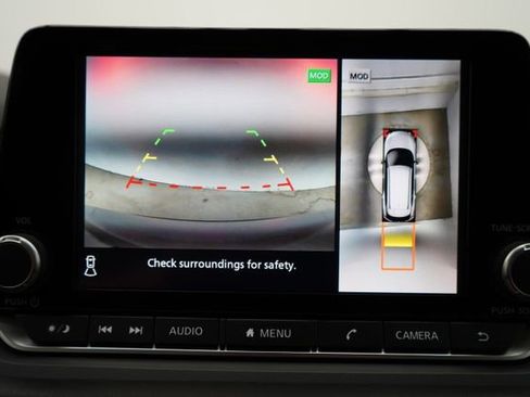 Used 2025 Nissan Rogue SV AWD/4WD image 27