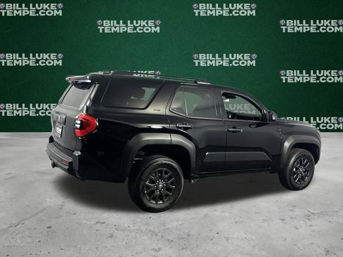 Used 2025 Toyota 4Runner SR5 image 7