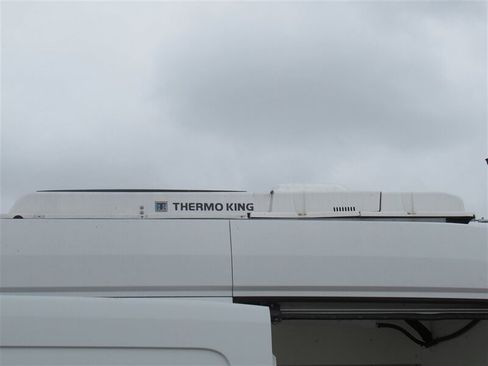 Used 2018 Ford Transit 250 148 High Roof image 9