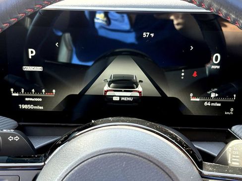 Used 2025 Nissan Kicks SR w/ Illumination Package image 20