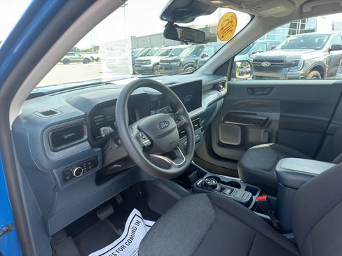 Certified 2025 Ford Maverick XL FWD image 10
