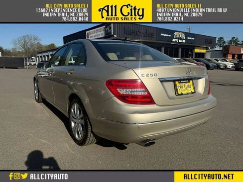Used 2012 Mercedes-Benz C 250 Sedan image 5