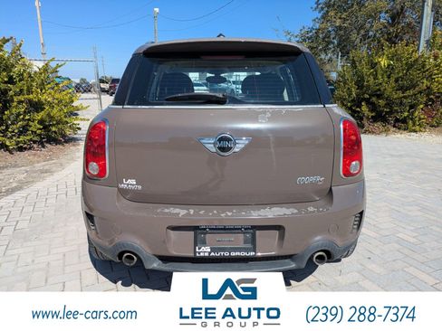 Used 2011 MINI Cooper Countryman S image 4