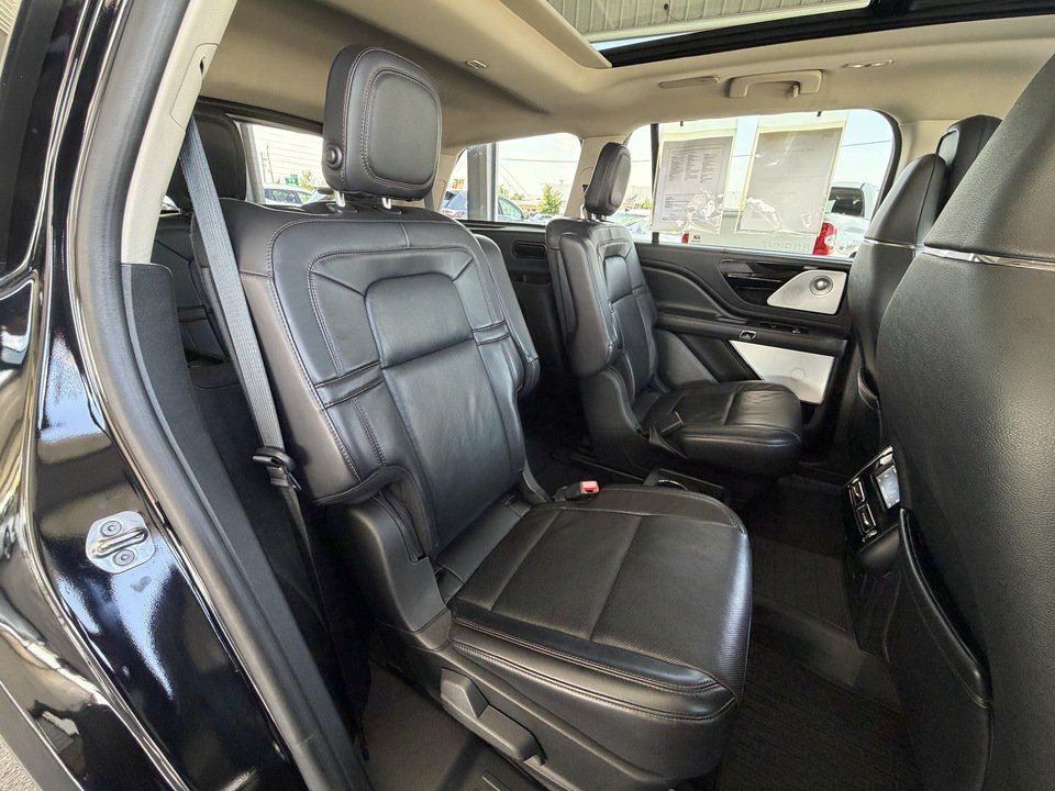 Used 2020 Lincoln Aviator Reserve w/ Equipment Group 202A AWD/4WD image 34
