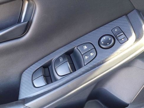 Used 2025 Nissan Sentra S image 20