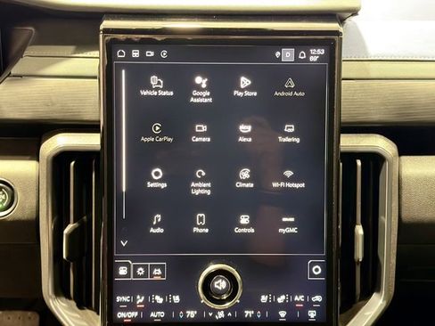 Used 2024 GMC Acadia AT4 w/ Luxury Package image 14