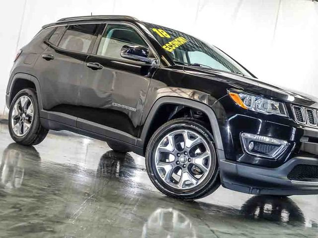 Used 2018 Jeep Compass Limited AWD/4WD image 5