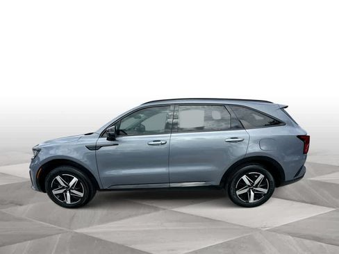 Used 2022 Kia Sorento S FWD image 5