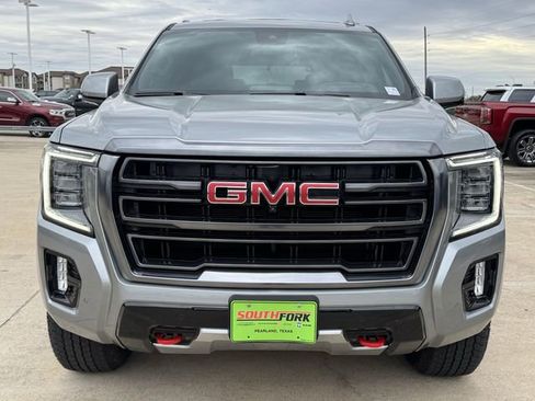Used 2024 GMC Yukon AT4 w/ Technology Package image 7