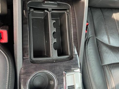 Used 2016 Buick Enclave Premium w/ Experience Buick Package image 44