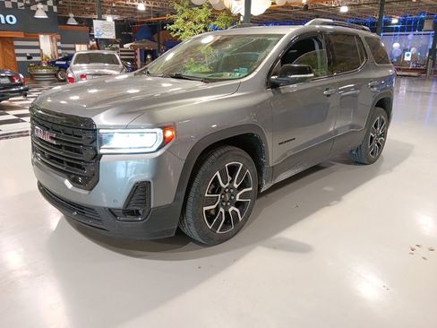 Used 2021 GMC Acadia SLT w/ Elevation Edition image 1