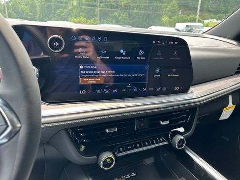 Used 2026 Chevrolet Tahoe Premier w/ Sun And Tow Package AWD/4WD image 31